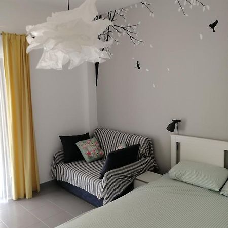 Elef Apartment Dioniszíu-part Kültér fotó
